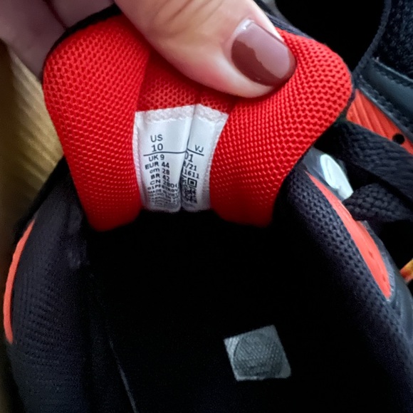 Raymar / Raygun - Size 10 Nike Air Max! - Picture 3 of 3